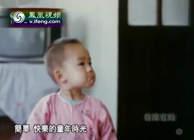 Ông bà ngoại Bạc Qua Qua nhói lòng mỗi lúc cháu nhỏ hỏi: "Bà ơi, mẹ cháu đâu?"