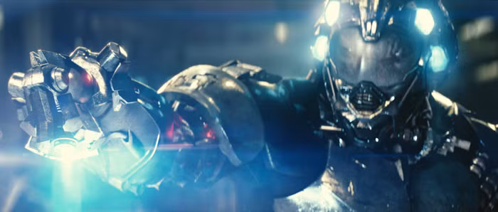 Người ngoài hành tinh với vũ khí trang bị tối tân