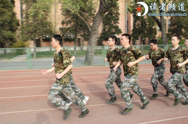 Tập chạy dài tăng sức dẻo dai cho các tân binh