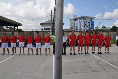 Giao lưu bóng chuyền