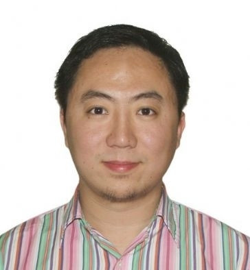 Hình ảnh Lý Vọng Tri (Bạc Vọng Tri) trên website câu lạc bộ doanh nhân đại học Bắc Kinh được một người bạn học cùng tại đại học Colombia xác nhận