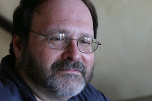 Bruce Einhorn, chuyên gia về luật nhập cư Hoa Kỳ, giáo sư thuộc đại học Pepperdine Bruce Einhorn, chuyên gia về luật nhập cư Hoa Kỳ, giáo sư thuộc đại học Pepperdine