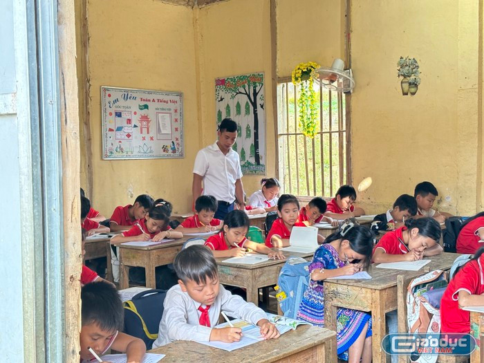 Đầu tư cơ sở vật chất sẽ tạo được môi trường học tập an toàn, thân thiện cho học sinh và giáo viên. Ảnh minh hoạ: Đào Hiền gdvn-10-1340.jpg