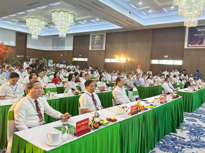 Toàn cảnh Lễ khai mạc Festival hoa cây cảnh VNUA 2025