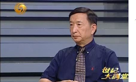 Tiết Lý Thái, học giả Trung Quốc thuộc đại học Phúc Đán trong một chương trình bình luận thời sự của đài Phượng Hoàng - Hồng Kông. Tiết Lý Thái, học giả Trung Quốc thuộc đại học Phúc Đán trong một chương trình bình luận thời sự của đài Phượng Hoàng - Hồng Kông.