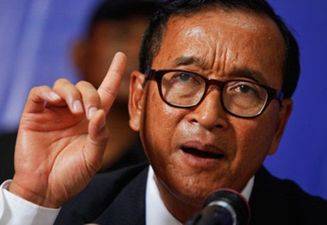 Sam Rainsy, lãnh đạo đảng Cứu quốc Campuchia công khai ủng hộ quan điểm sai trái của Trung Quốc ở Biển Đông và theo đuổi đường lối chính trị cực đoan bài Việt. Sam Rainsy, lãnh đạo đảng Cứu quốc Campuchia công khai ủng hộ quan điểm sai trái của Trung Quốc ở Biển Đông và theo đuổi đường lối chính trị cực đoan bài Việt.
