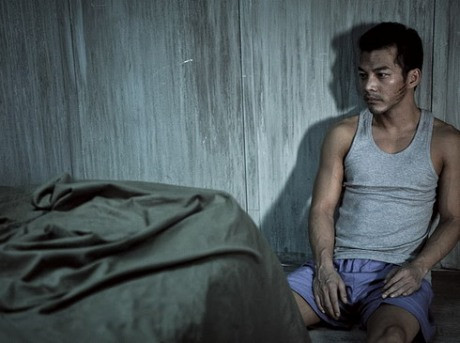 Những cảnh máu me, điên dại của vợ, bị vợ rượt đuổi, những âm thanh kỳ lạ trong ngôi nhà... đã ám ảnh một thời gian với anh Ảnh minh họa