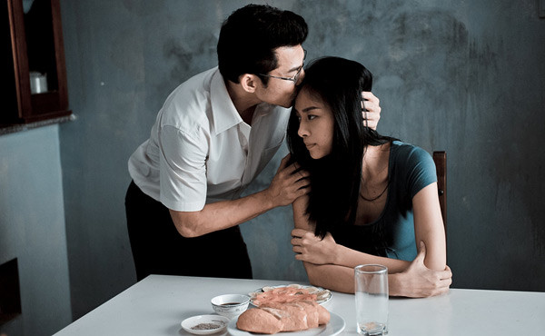 Diễn xuất của Trần Bảo Sơn và Ngô Thanh Vân được nhiều người khen ngợi, dù kịch bản phim rời rạc.