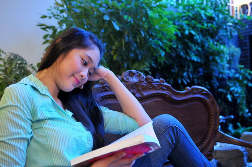 Ngẩn ngơ ngắm ái nữ 18 tuổi của NSƯT Hồng Vân ảnh 1