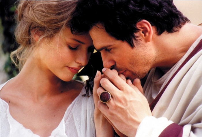 Magdalena Mielcarz, một trong những diễn viên xinh đẹp nhất Ba Lan trong vai Ligia Kallina phim Quo Vadis năm 2001, dựa theo cuốn sách nổi tiếng cùng tên của Henryk Sienkiewicz, đoạt giải Nobel văn học năm 1905. Cô cũng tham gia phim Fanfan la Tulipe bản 2003 của Pháp và Taras Bulba của Nga phiên bản năm 2009.