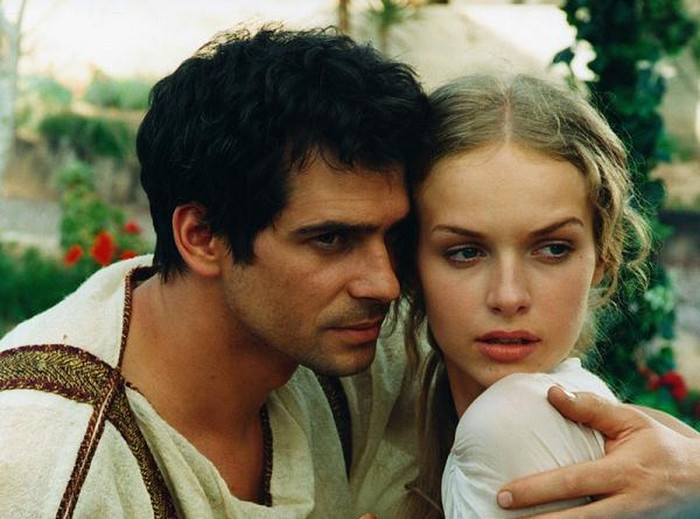 Magdalena Mielcarz, một trong những diễn viên xinh đẹp nhất Ba Lan trong vai Ligia Kallina phim Quo Vadis năm 2001, dựa theo cuốn sách nổi tiếng cùng tên của Henryk Sienkiewicz, đoạt giải Nobel văn học năm 1905. Cô cũng tham gia phim Fanfan la Tulipe bản 2003 của Pháp và Taras Bulba của Nga phiên bản năm 2009.