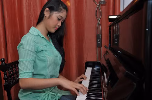 Ngẩn ngơ ngắm ái nữ 18 tuổi của NSƯT Hồng Vân ảnh 7