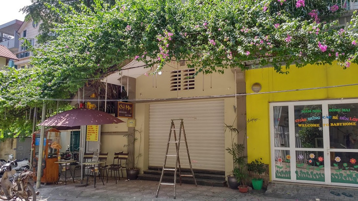 Sau ngày 14/9, địa chỉ này vẫn đóng cửa im ỉm (Ảnh: Hữu Chí) Sau ngày 14/9, địa chỉ này vẫn đóng cửa im ỉm (Ảnh: Hữu Chí)