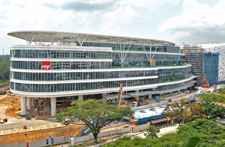 Khám phá trường ĐH đẹp như TTHNQG tại đảo quốc sư tử