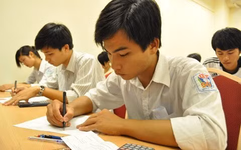 "Khu vực giáo dục bậc cao, giáo dục nghề nghiệp của Việt Nam còn thua tất cả các nước láng giềng". Ảnh minh họa