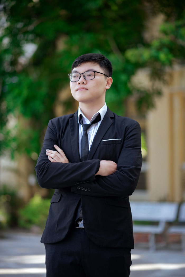 Dương Hồ Nam (học sinh Trường Trung học phổ thông Nguyễn Du, huyện Krông Pa) là thủ khoa kỳ thi tốt nghiệp Trung học phổ thông năm 2023 của tỉnh Gia Lai. Ảnh: NVCC