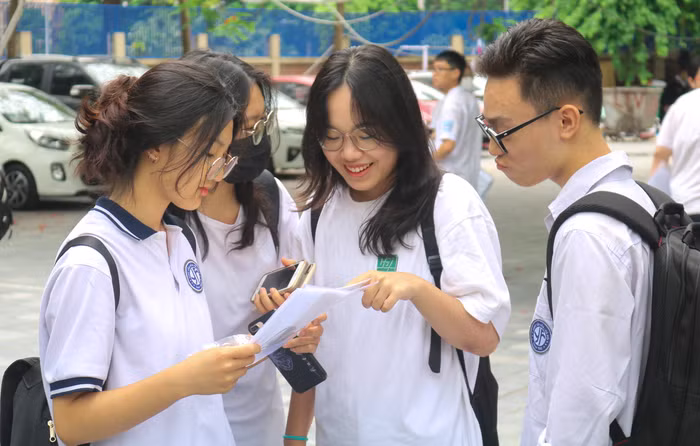 Kỳ thi chọn học sinh giỏi quốc gia năm học 2023 – 2024 có 5.812 thí sinh đến từ 70 đơn vị tham gia dự thi.