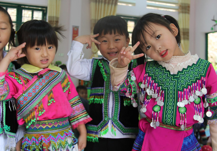 Những cô bé, cậu bé cực kỳ đáng yêu, tự tin giao tiếp khi gặp người lạ. (Ảnh: NTCC) Những cô bé, cậu bé cực kỳ đáng yêu, tự tin giao tiếp khi gặp người lạ. (Ảnh: NTCC)