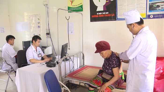 Việc thực hiện tốt công tác khám chữa bệnh tại cơ sở giúp giảm tải bệnh viện tuyến trên. (Ảnh: Y Tế Điện Biên) Việc thực hiện tốt công tác khám chữa bệnh tại cơ sở giúp giảm tải bệnh viện tuyến trên. (Ảnh: Y Tế Điện Biên)