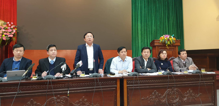 Ông Nguyễn Chí Đoàn - Phó Giám đốc Sở Nội vụ trả lời tại buổi giao ban báo chí. Ảnh: N.Hoa Ông Nguyễn Chí Đoàn - Phó Giám đốc Sở Nội vụ trả lời tại buổi giao ban báo chí. Ảnh: N.Hoa
