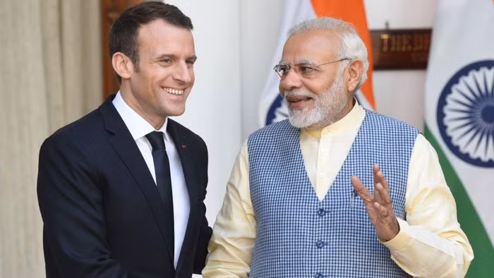 Tổng thống Pháp Emmaunuel Macron và Thủ tướng Ấn Độ Narendra Modi, ảnh: Hindustan Times.