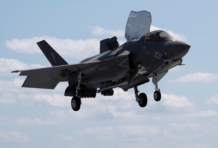 Máy bay chiến đấu tàng hình F-35 của Mỹ, đang được hối thúc bán cho Đài Loan. Ảnh: newsweek.com. Máy bay chiến đấu tàng hình F-35 của Mỹ, đang được hối thúc bán cho Đài Loan. Ảnh: newsweek.com.