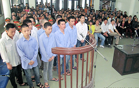 Kẻ được cho là "chủ mưu" vẫn ung dung ngoài vòng pháp luật?