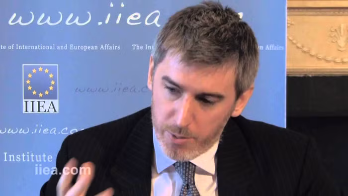 Học giả Christian Le Miere