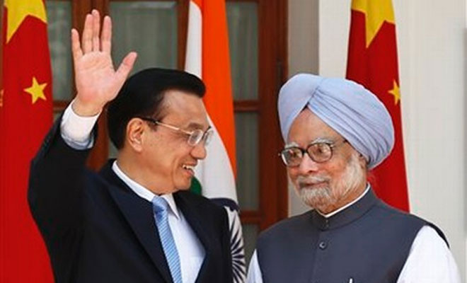 Ông Lý Khắc Cường trong chuyến công du Ấn Độ Ông Lý Khắc Cường trong chuyến công du Ấn Độ