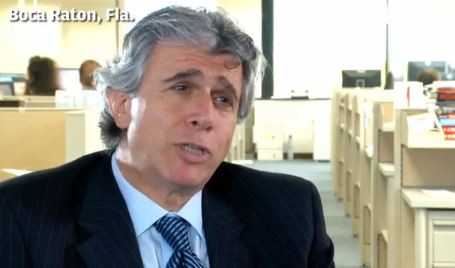 Giáo sư Robert Rabil Giáo sư Robert Rabil