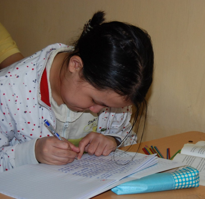 Điều đáng quý nhất trong quá trình dạy của bà là tình thương yêu của các em. Những hình ảnh xúc động... "Mẹ hiền của chúng con" Chùm ảnh: Ước mơ của trẻ thơ qua tranh vẽ Chùm ảnh: "Phiêu" cùng xe tự chế độc nhất vô nhị của học trò vùng cao Những bức ảnh đen trắng quý hiếm về học sinh thời chiến Điều đáng quý nhất trong quá trình dạy của bà là tình thương yêu của các em. Những hình ảnh xúc động... "Mẹ hiền của chúng con" Chùm ảnh: Ước mơ của trẻ thơ qua tranh vẽ Chùm ảnh: "Phiêu" cùng xe tự chế độc nhất vô nhị của học trò vùng cao Những bức ảnh đen trắng quý hiếm về học sinh thời chiến