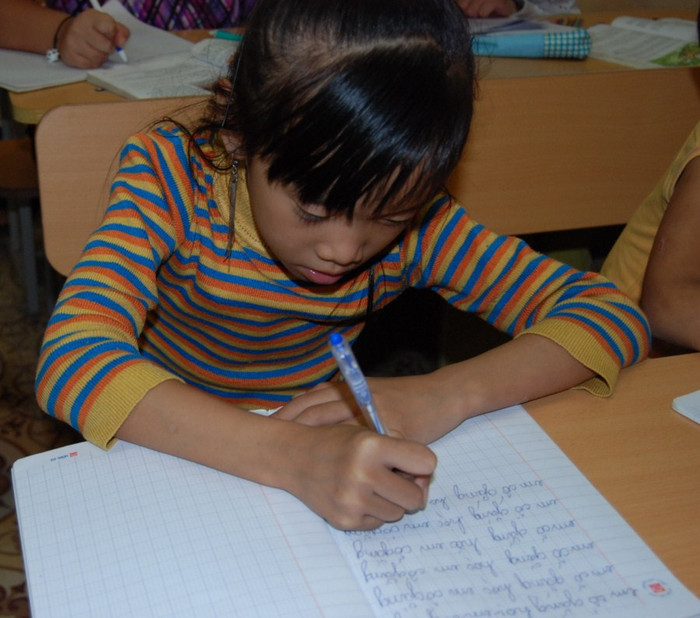 Những hình ảnh xúc động... "Mẹ hiền của chúng con" Chùm ảnh: Ước mơ của trẻ thơ qua tranh vẽ Chùm ảnh: "Phiêu" cùng xe tự chế độc nhất vô nhị của học trò vùng cao Những bức ảnh đen trắng quý hiếm về học sinh thời chiến Những hình ảnh xúc động... "Mẹ hiền của chúng con" Chùm ảnh: Ước mơ của trẻ thơ qua tranh vẽ Chùm ảnh: "Phiêu" cùng xe tự chế độc nhất vô nhị của học trò vùng cao Những bức ảnh đen trắng quý hiếm về học sinh thời chiến