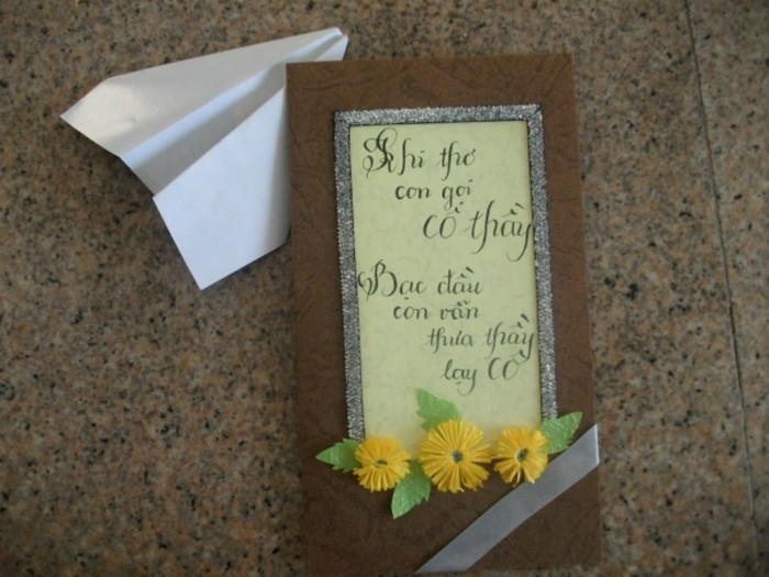 Những hình ảnh xúc động về "lớp học tật nguyền" của bà lão 80 tuổi Những hình ảnh xúc động... "Mẹ hiền của chúng con" Chùm ảnh: Ước mơ của trẻ thơ qua tranh vẽ Chùm ảnh: "Phiêu" cùng xe tự chế độc nhất vô nhị của học trò vùng cao Những bức ảnh đen trắng quý hiếm về học sinh thời chiến >>Phát sốt vì 4 nữ giáo viên xinh đẹp Những hình ảnh xúc động về "lớp học tật nguyền" của bà lão 80 tuổi Những hình ảnh xúc động... "Mẹ hiền của chúng con" Chùm ảnh: Ước mơ của trẻ thơ qua tranh vẽ Chùm ảnh: "Phiêu" cùng xe tự chế độc nhất vô nhị của học trò vùng cao Những bức ảnh đen trắng quý hiếm về học sinh thời chiến >>Phát sốt vì 4 nữ giáo viên xinh đẹp