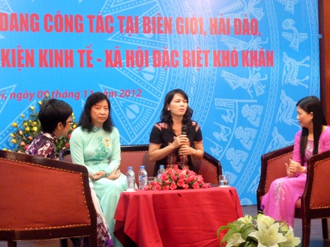 Những câu chuyện các cô chia sẻ tại cuộc gặp mặt chỉ là 1/10 những vất vả mà các cô ngày ngày phải đối mặt.