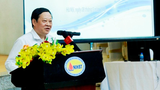 Thứ trưởng Nguyễn Viết Tiến phát biểu tại hội thảo.