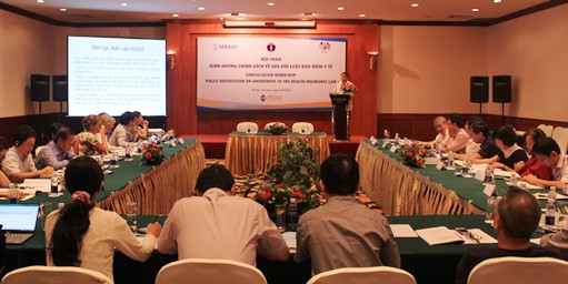 Tiến sĩ Nguyễn Văn Tiên, Nguyên Phó Chủ nhiệm Uỷ Ban về các vấn đề xã hội của quốc hội tham luận tại hội thảo (Ảnh: Bộ Y tế) Tiến sĩ Nguyễn Văn Tiên, Nguyên Phó Chủ nhiệm Uỷ Ban về các vấn đề xã hội của quốc hội tham luận tại hội thảo (Ảnh: Bộ Y tế)