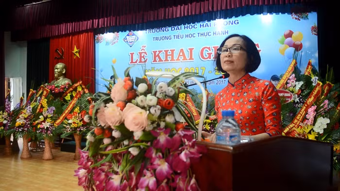 Hệ thống trường thực hành của Đại học Hải Phòng đã và đang phát huy hiệu quả trong đào tạo sư phạm. (Ảnh lễ khai giảng của trường Tiểu học thực hành)