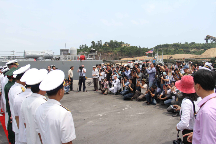 Sự kiện này thu hút rất đông phóng viên trong nước và quốc tế đưa tin.