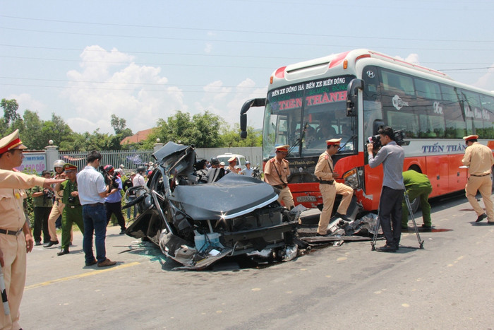 Hiện trường vụ tai nạn. Ảnh Thùy Linh Hiện trường vụ tai nạn. Ảnh Thùy Linh