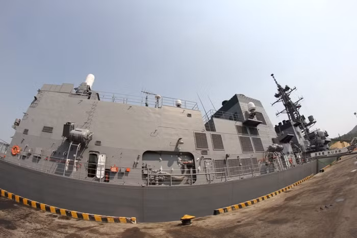 Trong bốn ngày ghé thăm TP.Đà Nẵng, các sỹ quan và thủy thủ đội tàu Lực lượng Tự vệ bờ biển Nhật Bản sẽ giao lưu bóng chuyền với Vùng 3 Hải quân, giao hữu bóng đá với Văn phòng UBND TP Đà Nẵng và các hoạt động chào xã giao với các cơ quan ban ngành TP.Đà Nẵng.