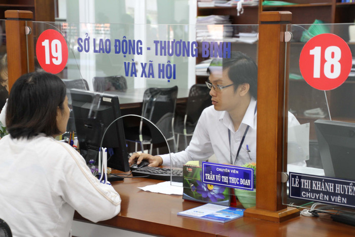 Qua đó, tạo ra bước đột phá cho chính quyền thành phố trong công cuộc cải cách hành chính theo hướng 3 hơn “nhanh hơn, hợp lý hơn, thân thiện hơn” nhằm phục vụ ngày càng tốt hơn cho người dân và doanh nghiệp Đà Nẵng.