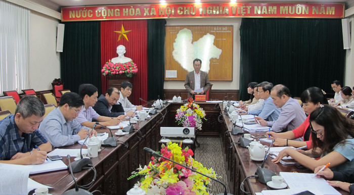 Ông Trịnh Việt Hùng, Phó Chủ tịch UBND tỉnh, Trưởng Ban Chỉ đạo Chương trình Sữa học đường tỉnh Thái Nguyên chủ trì cuộc họp Ban chỉ đạo ngày 21/3/2019. Ảnh: thainguyen.gov.vn. Ông Trịnh Việt Hùng, Phó Chủ tịch UBND tỉnh, Trưởng Ban Chỉ đạo Chương trình Sữa học đường tỉnh Thái Nguyên chủ trì cuộc họp Ban chỉ đạo ngày 21/3/2019. Ảnh: thainguyen.gov.vn.