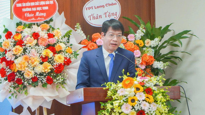 Tiến sĩ Phạm Lê Cường - Giám đốc Trung tâm kiểm định chất lượng giáo dục - Trường Đại học Vinh. Ảnh: ETU Tiến sĩ Phạm Lê Cường - Giám đốc Trung tâm kiểm định chất lượng giáo dục - Trường Đại học Vinh. Ảnh: ETU