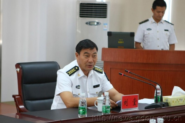 Lưu Đường duy trì một buổi họp lực lượng quân Trung Quốc chiếm đóng và đồn trú trái phép tại bãi Chữ Thập, Trường Sa thuộc chủ quyền Việt Nam