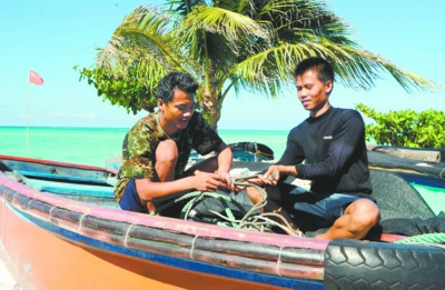 Ngư dân Trung Quốc bị giới chức nước này "dụ" ra sinh sống trái phép tại Phú Lâm, Hoàng Sa Ngư dân Trung Quốc bị giới chức nước này "dụ" ra sinh sống trái phép tại Phú Lâm, Hoàng Sa