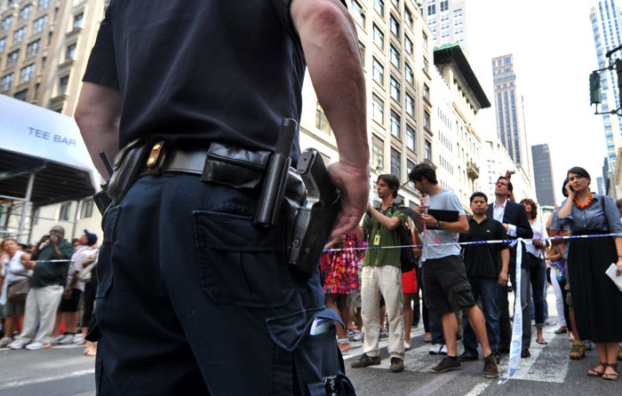 Phóng viên các hãng thông tấn tác nghiệp Phóng viên các hãng thông tấn tác nghiệp