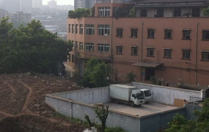 Xưởng sản xuất giày nơi Chu Khắc Hoa ẩn nấp