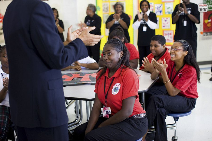 Bức ảnh Tổng thống ..."không đầu" Bức ảnh Tổng thống ..."không đầu"