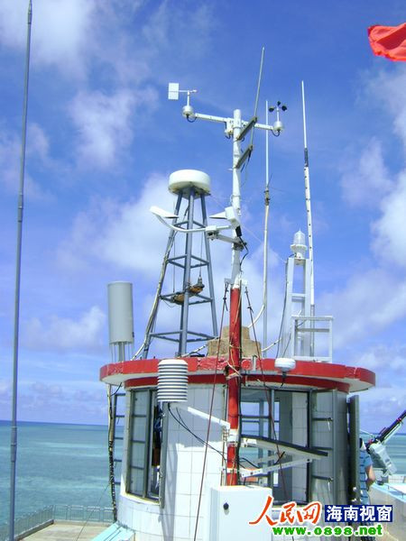 Tháng 9/2011 quân Trung Quốc xây dựng xong hệ thống 9 điểm thu phát sóng di động trái phép ở Trường Sa