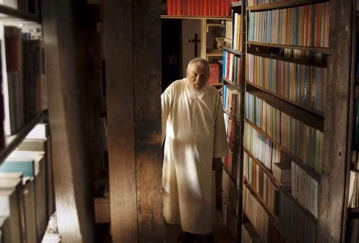 Linh mục Sergio ẩn cư tại một tu viện xa xôi ở Ý